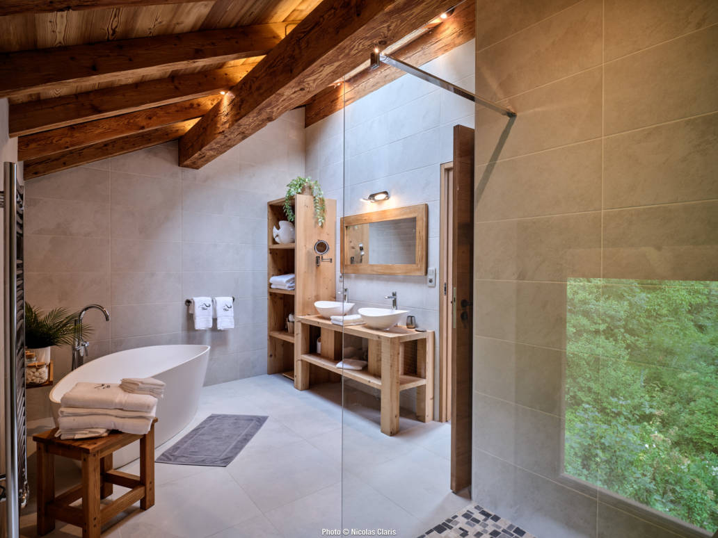 NCF9348_web-uai-1032×774